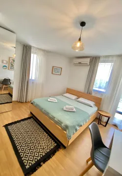 Prodaja, kuća, 435m², Šušanj, Bar - image 19