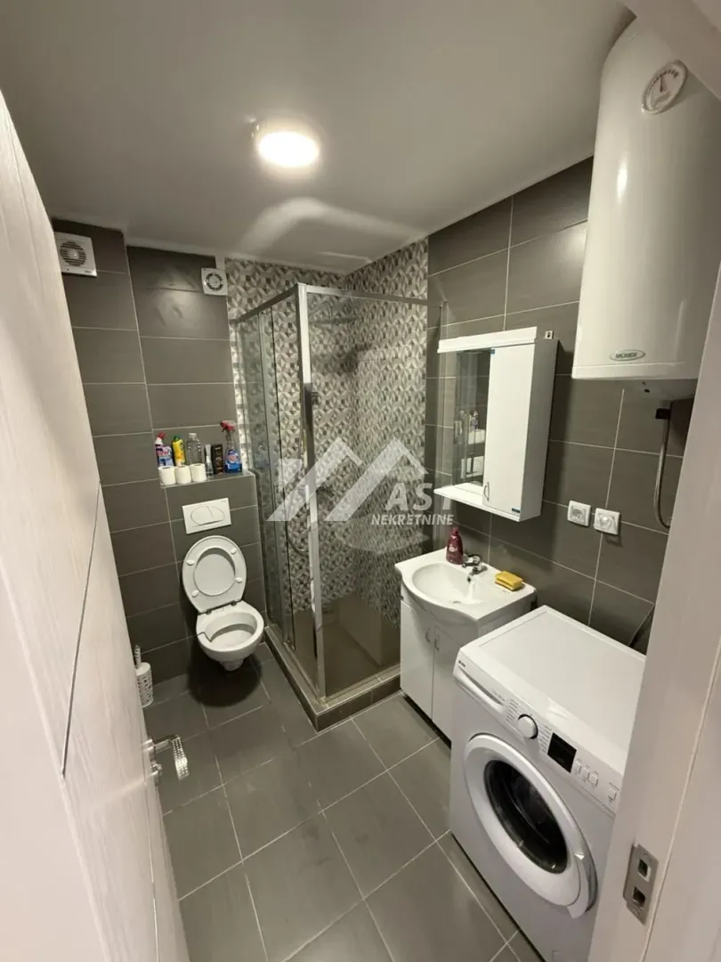 Izdavanje, četvorosoban stan, 91m², Telep, Novi Sad Sve Podlokacije