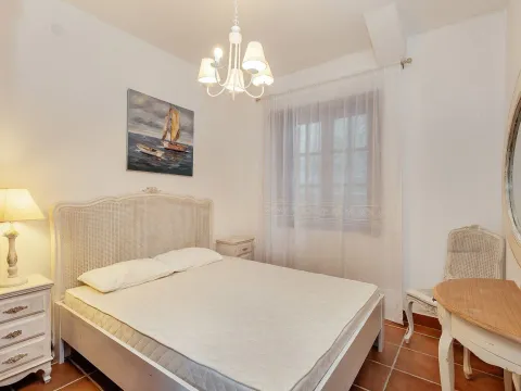 Prodaja, dvosoban stan, 92m², Kostanjica, Kotor - image 22