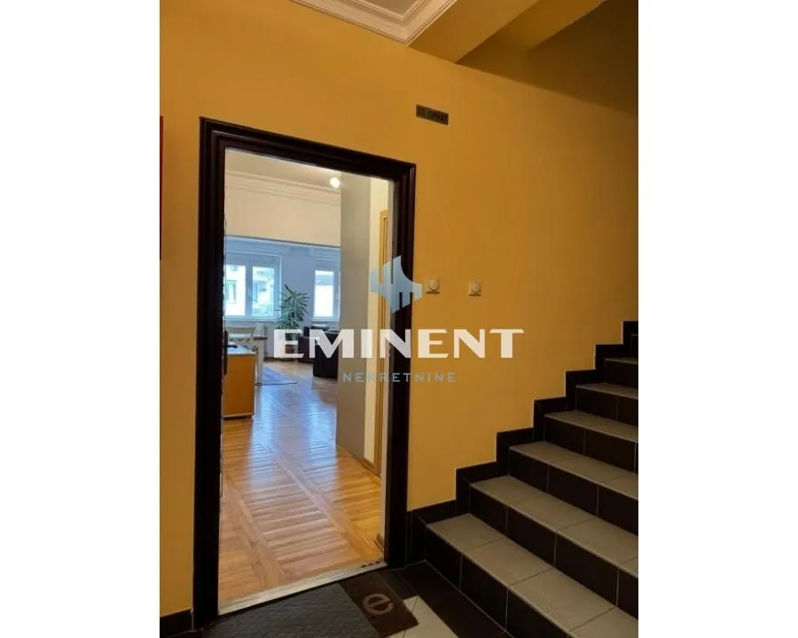Rent, three bedroom apartment, 90m², Crveni Krst, Beograd