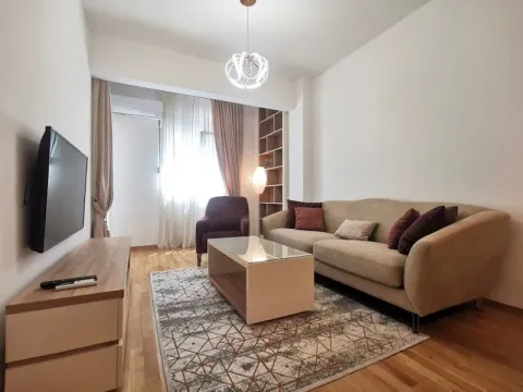 Rent, apartment, 44m², Blok 9, Podgorica - image 2