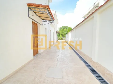 Sale, house, 400m², Bar, Crna Gora - image 12