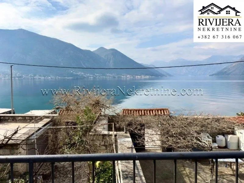 Prodaja, kuća, 144m², Dobrota, Kotor