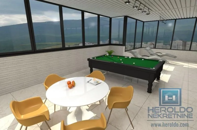 Prodaja, trosoban stan, 221m², Centar, Jagodina