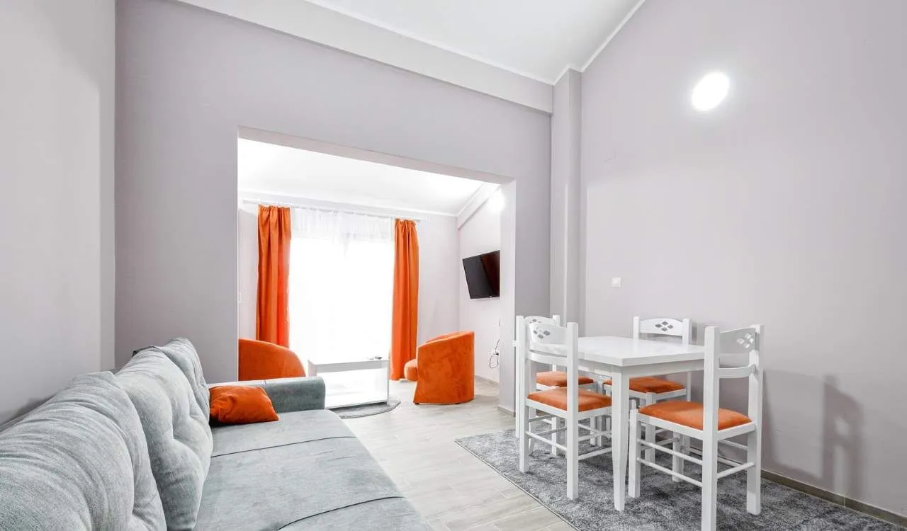 Prodaja, ugostiteljski objekat, 1256m², Podkošljun, Budva