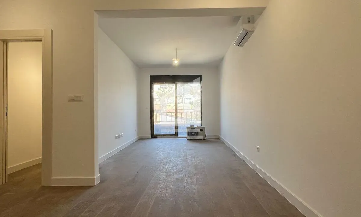 Izdavanje, dvosoban stan, 68m², Preko Morače, Podgorica