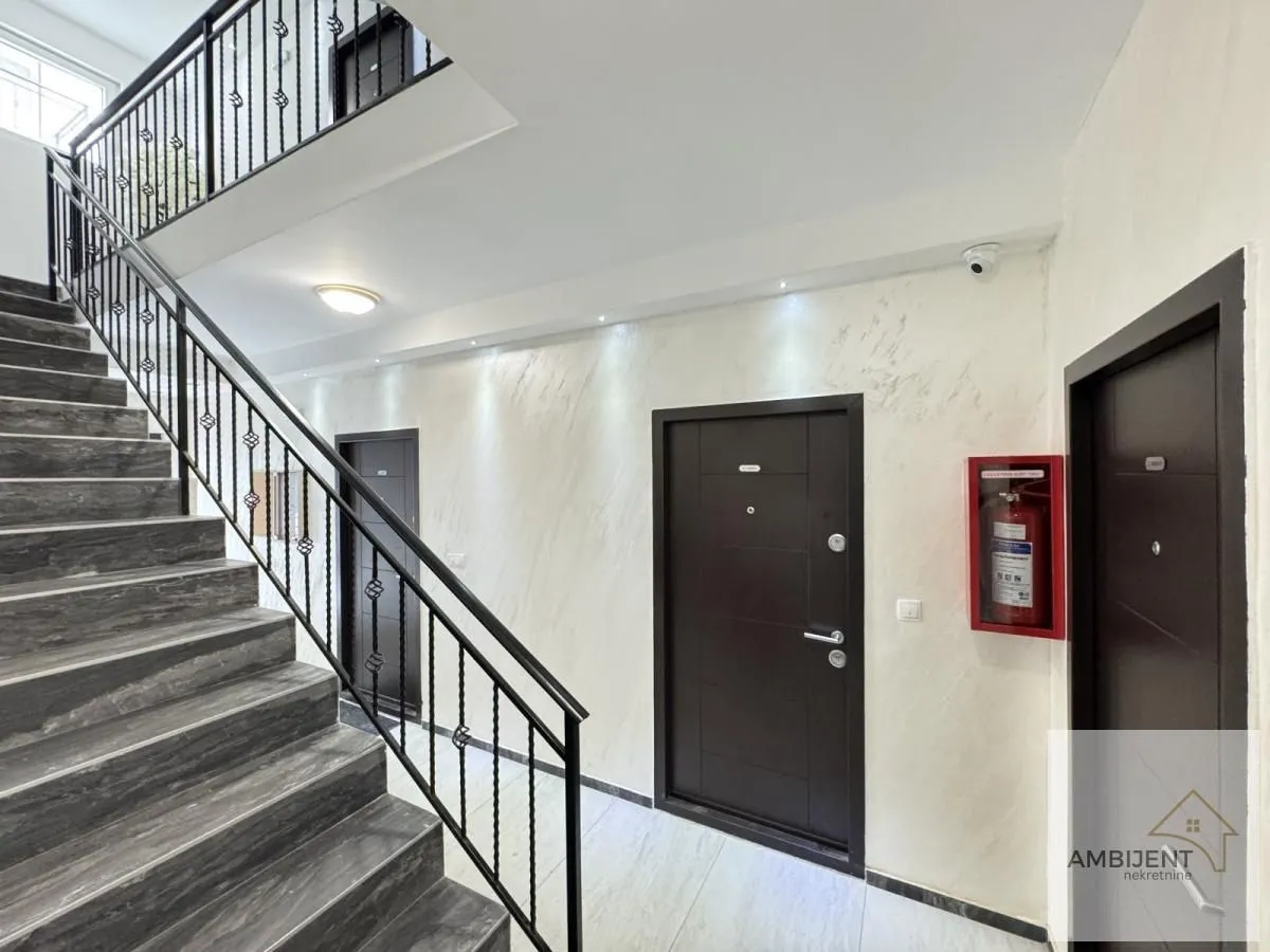 Sale, three bedroom apartment, 73m², Surčin, Beograd