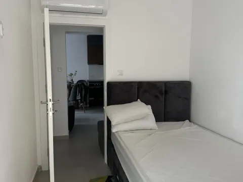 Izdavanje, trosoban stan, 54m², Medijana, Niš - image 17