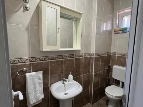 Izdavanje, poslovni prostor, 44m², Centar, Budva - image 3