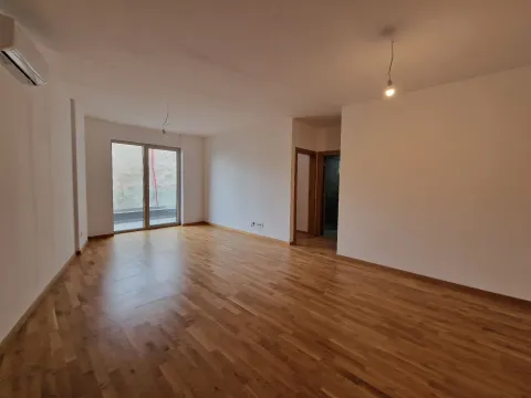 Sale, two bedroom apartment, 62m², Bečići, Budva - image 9