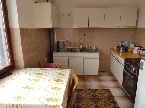 Prodaja, kuća, 400m², Niš, Srbija - image 7