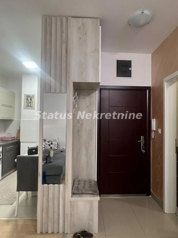 Izdavanje, garsonjera, 27m², Nova Detelinara, Novi Sad Sve Podlokacije