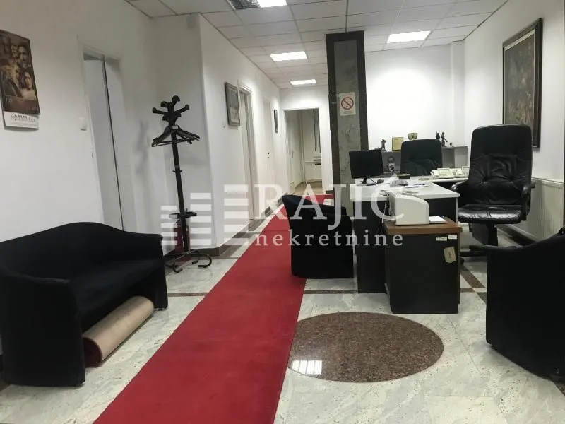 Rent, office space, 230m², Vračar Centar, Vračar Sve Podlokacije