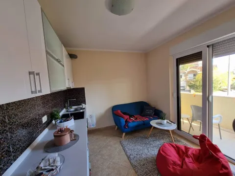 Izdavanje, jednosoban stan, 35m², Momišići, Podgorica - image 3