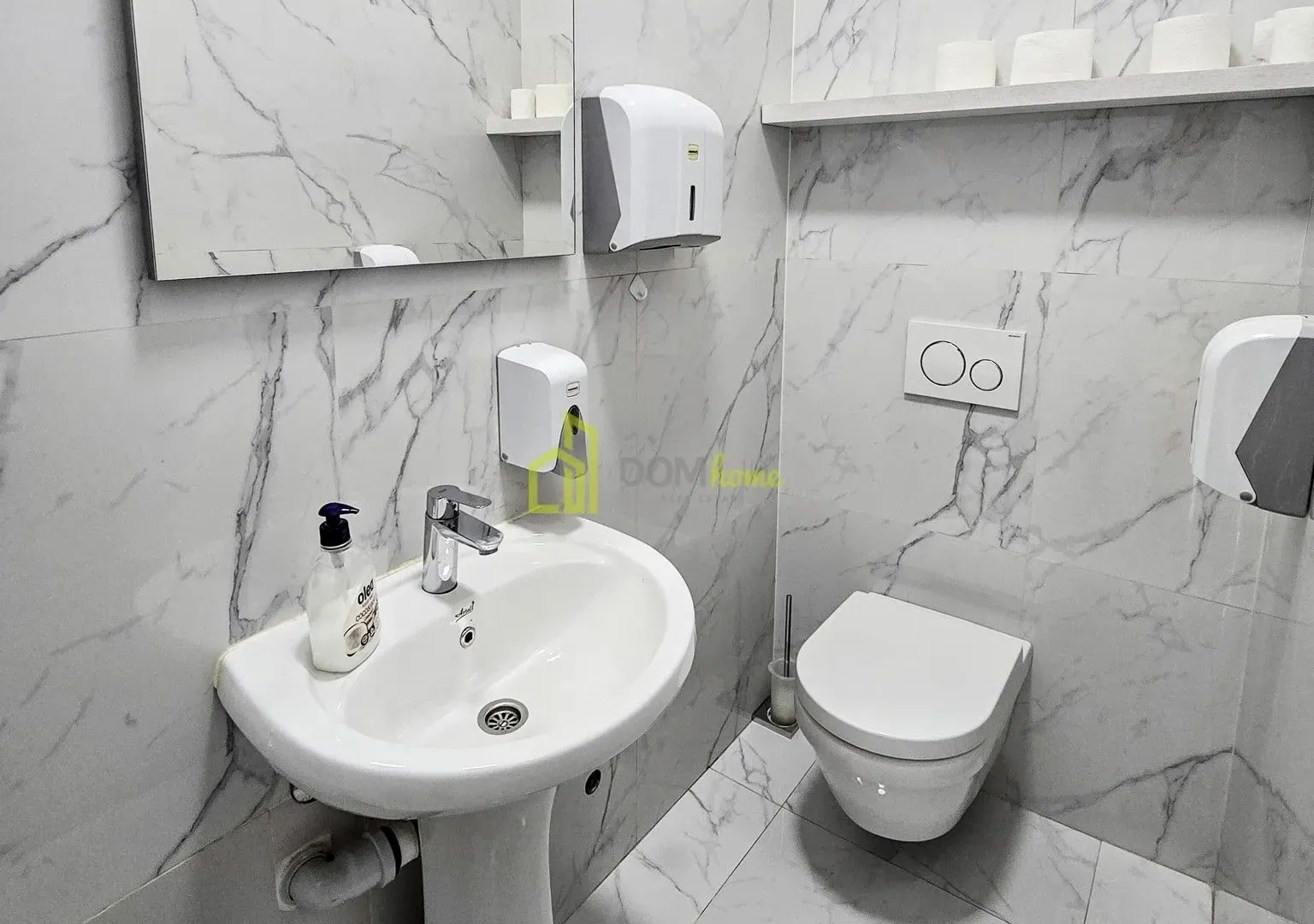 Rent, office space, 97m², City Kvart, Podgorica
