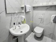 Izdavanje, poslovni prostor, 97m², City Kvart, Podgorica - image 7