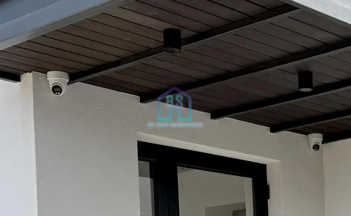 Prodaja, četvorosoban stan, 101m², Telep, Novi Sad Sve Podlokacije