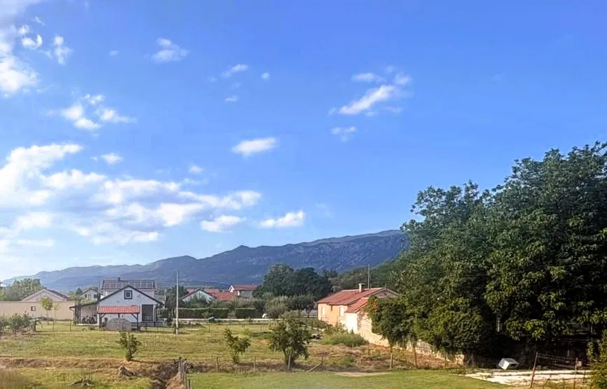 Prodaja, plac, 872m², Spuž, Danilovgrad