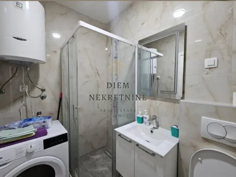 Rent, one bedroom apartment, 40m², Centar, Bar - image 11