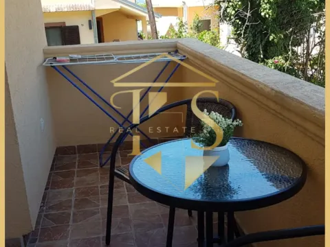 Izdavanje, jednosoban stan, 30m², Centar, Tivat - image 7