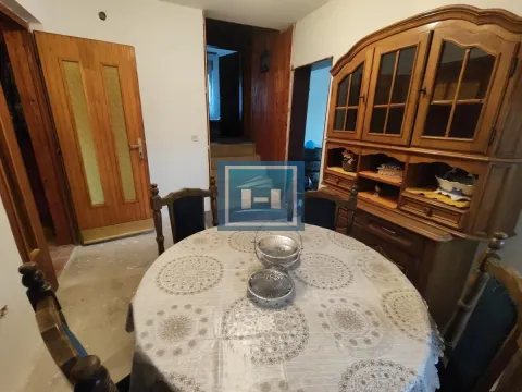 Prodaja, kuća, 308m², Bresje, Jagodina - image 9