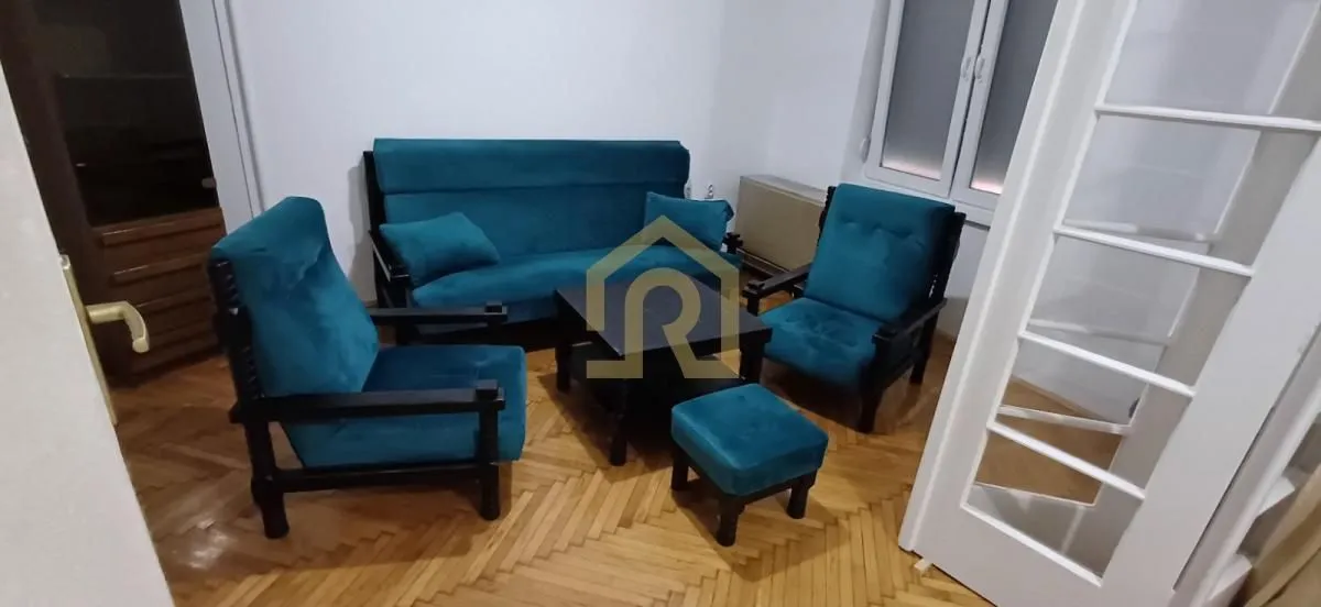 Izdavanje, dvosoban stan, 52m², Vračar Sve Podlokacije, Beograd