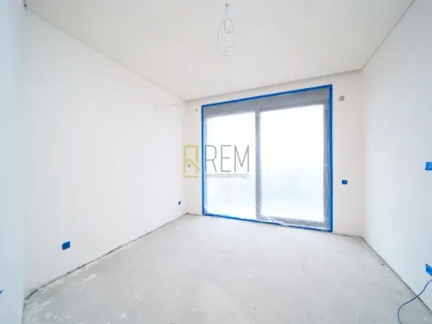 Prodaja, dvosoban stan, 76m², Tivat, Crna Gora - image 8