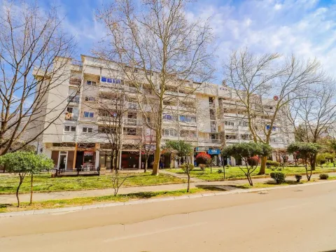 Sale, three bedroom apartment, 112m², Bar, Crna Gora - image 4