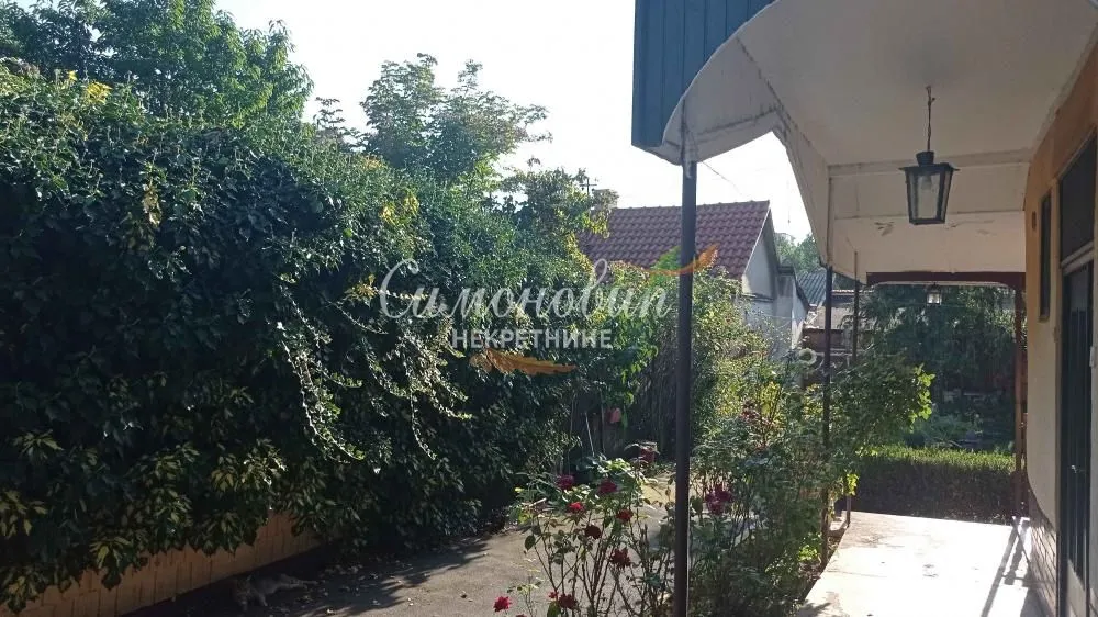Prodaja, kuća, 187m², Zemun Cara Dušana, Zemun Sve Podlokacije