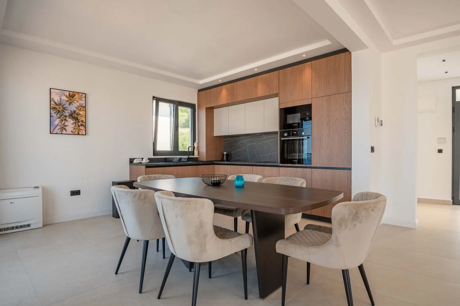 Prodaja, kuća, 318m², Reževići, Budva