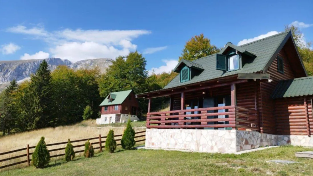 Sale, house, 108m², Motički gaj, Žabljak