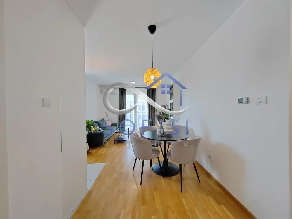 Prodaja, trosoban stan, 63m², Salajka, Novi Sad Sve Podlokacije