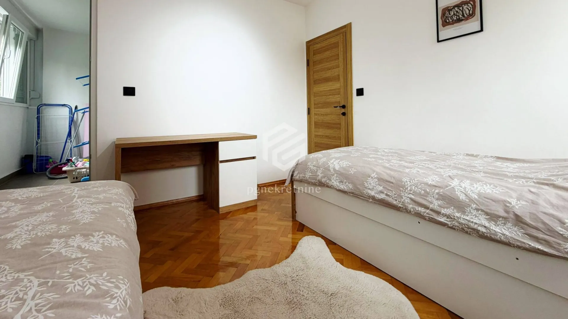 Rent, two bedroom apartment, 65m², Autobuska stanica, Podgorica