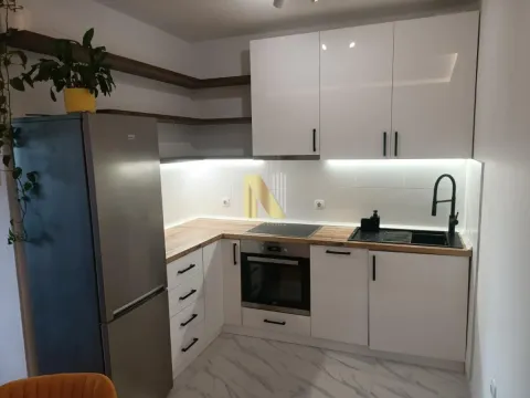 Izdavanje, dvosoban stan, 53m², Adamovićevo Naselje, Novi Sad Sve Podlokacije - image 3