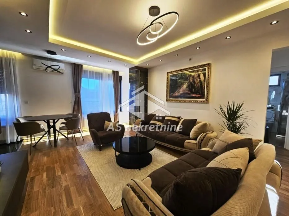 Izdavanje, trosoban stan, 74m², Lekino Brdo, Voždovac Sve Podlokacije