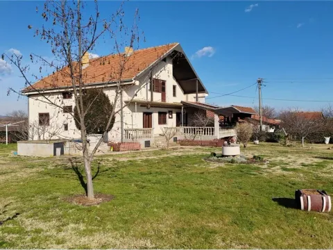 Prodaja, kuća, 135m², Niš, Srbija - image 14