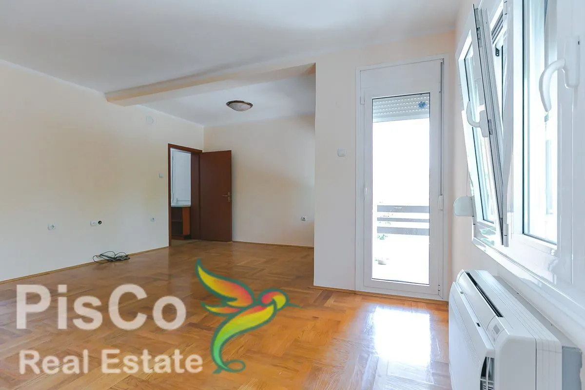 Izdavanje, kuća, 150m², Zabjelo, Podgorica