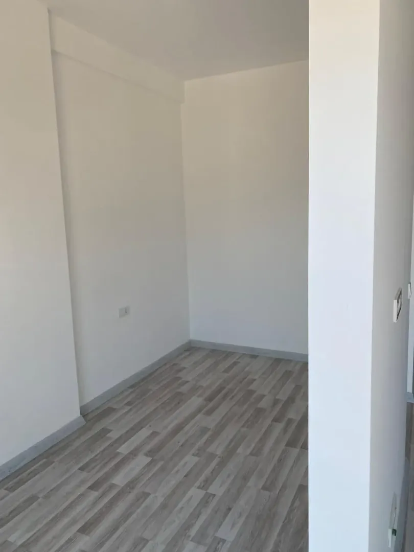Prodaja, jednosoban stan, 38m², Centar, Bar