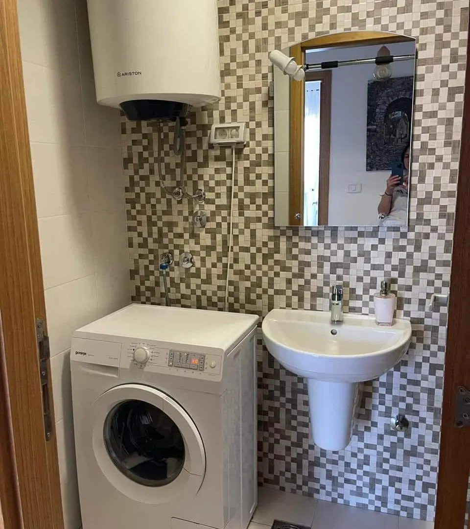 Izdavanje, dvosoban stan, 64m², City Kvart, Podgorica