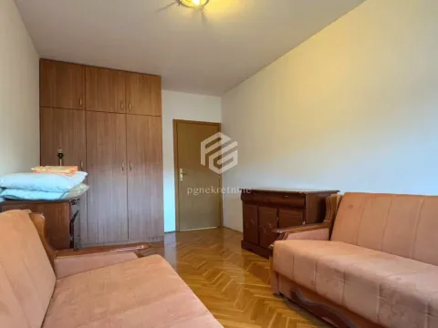 Izdavanje, dvosoban stan, 61m², Blok 9, Podgorica - image 7