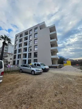Sale, two bedroom apartment, 69m², Šušanj, Bar - image 2