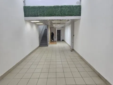 Prodaja, poslovni prostor, 48m², Niš, Srbija - image 2