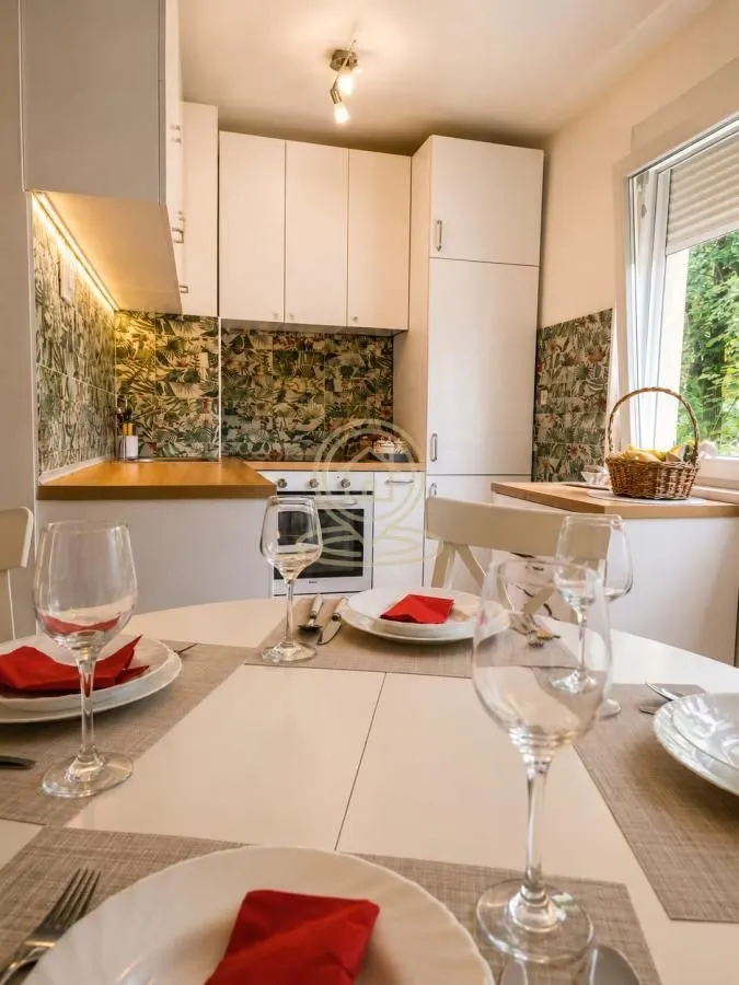 Rent, two bedroom apartment, 40m², Brace Jerković, Voždovac Sve Podlokacije