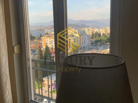 Izdavanje, trosoban stan, 103m², Pobrežje, Podgorica - image 4