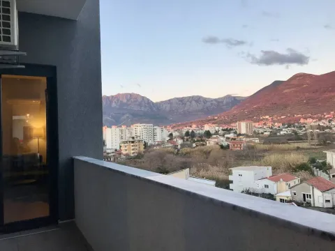 Sale, two bedroom apartment, 54m², Centar, Bar - image 8