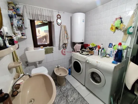 Prodaja, kuća, 102m², Novo Selo, Subotica - image 16