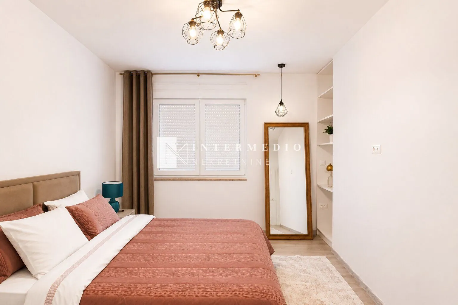 Prodaja, dvosoban stan, 85m², Đenovići, Herceg Novi