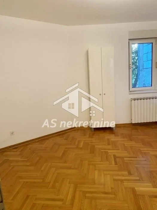 Rent, two bedroom apartment, 54m², Stari Grad, Beograd