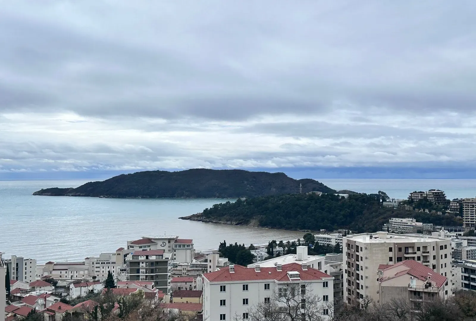 Prodaja, jednosoban stan, 69m², Bečići, Budva