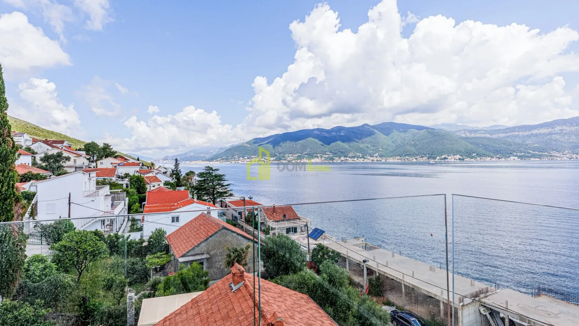 Prodaja, kuća, 315m², Krašići, Tivat
